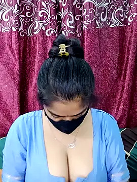 Snapshot of Jasmine_jaaan chatting on 04.15.26 Jasmine jaaan online show from 04.15.26